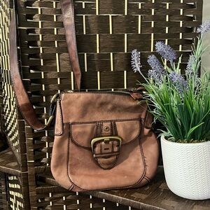 Fossil Brown Leather Saddle Bag Purse Handbag Zip Magnetic Closure